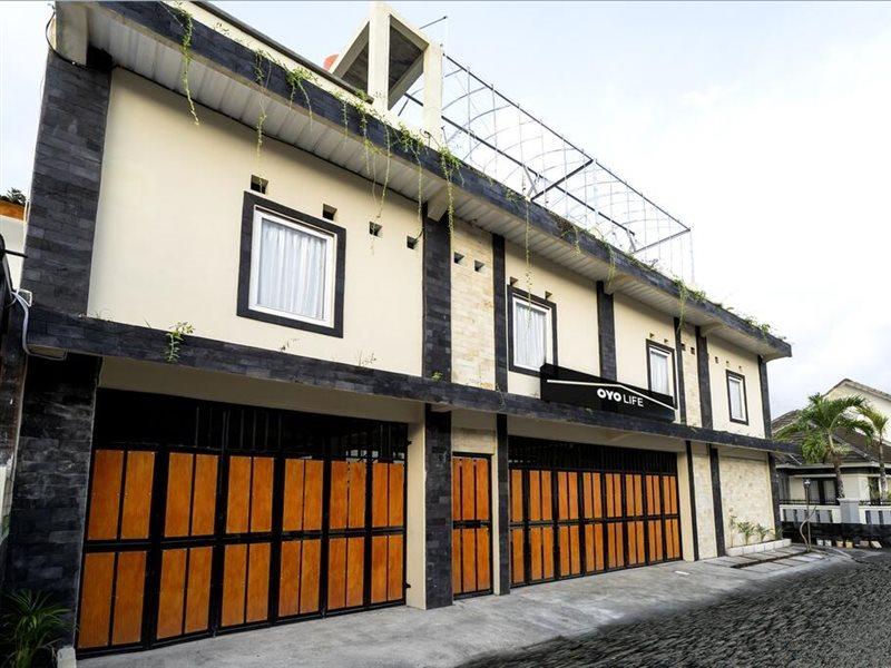 Oyo 2098 Homestay Kk Ngaglik Exterior photo