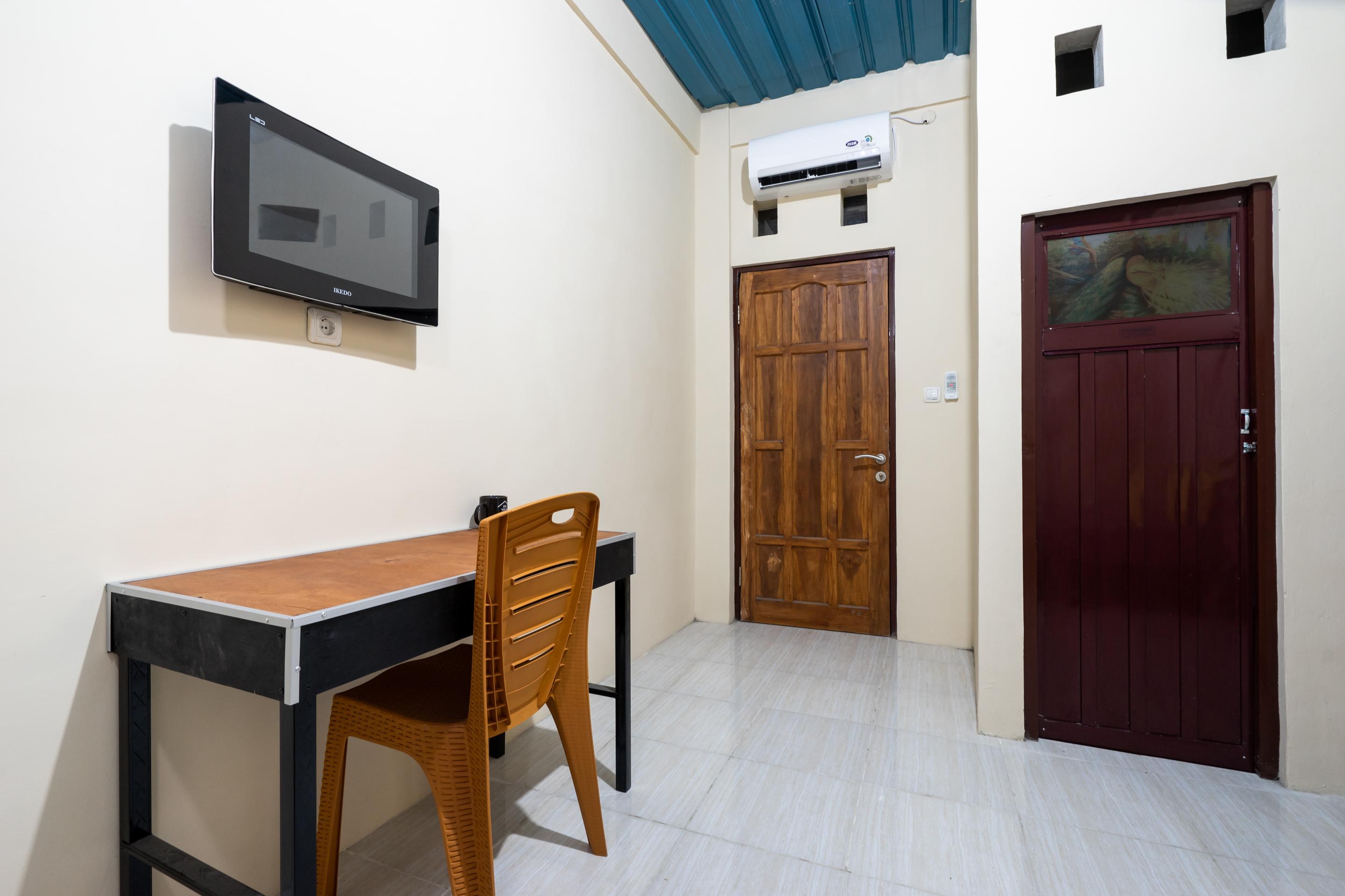 Oyo 2098 Homestay Kk Ngaglik Exterior photo