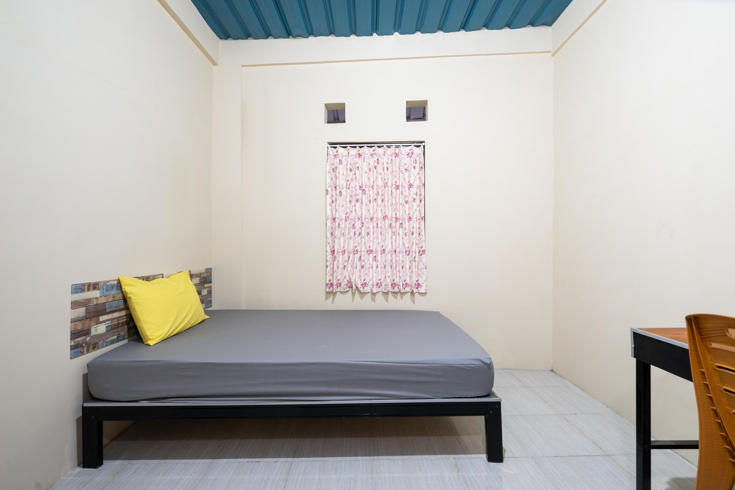 Oyo 2098 Homestay Kk Ngaglik Exterior photo